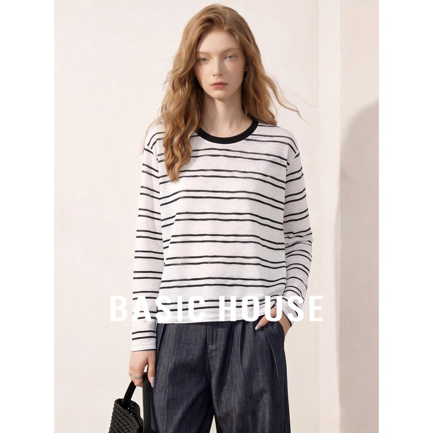 Basic House/百家好氧气感黑白条纹薄款圆领T恤女宽松防晒上衣