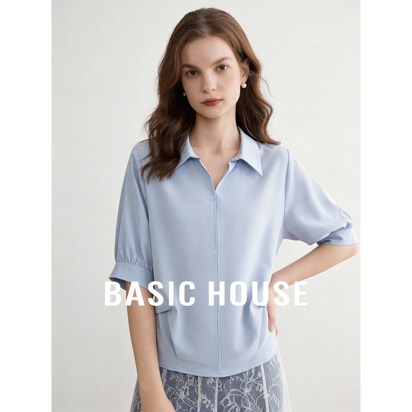 Basic House/百家好蓝色泡泡袖短袖衬衫女夏2026新款气质衬衣上衣