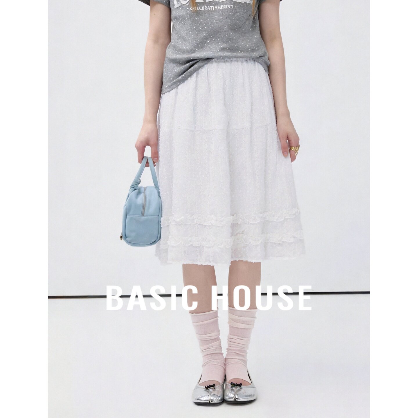 Basic House/百家好法式白色蕾丝边百褶A字半身裙女设计感中长裙