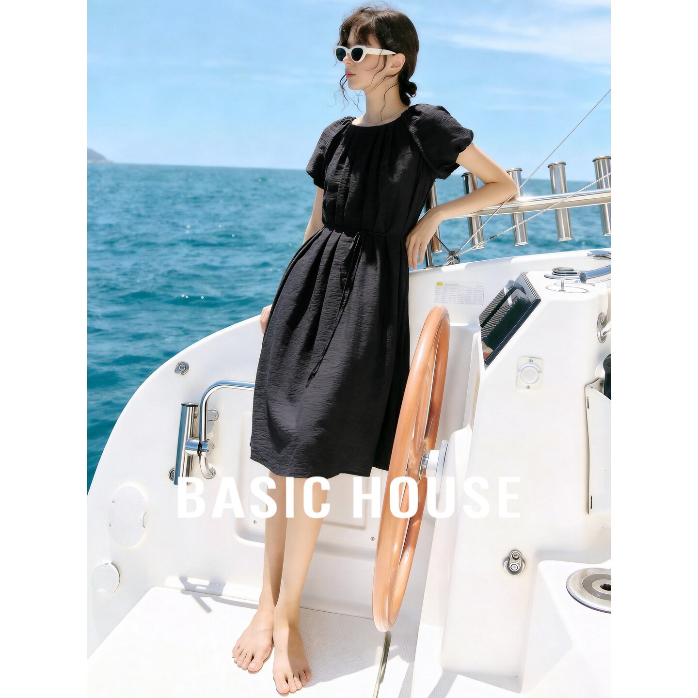 百家好优雅风黑色泡泡袖连衣裙女夏季收腰高级感气质中长款A字裙