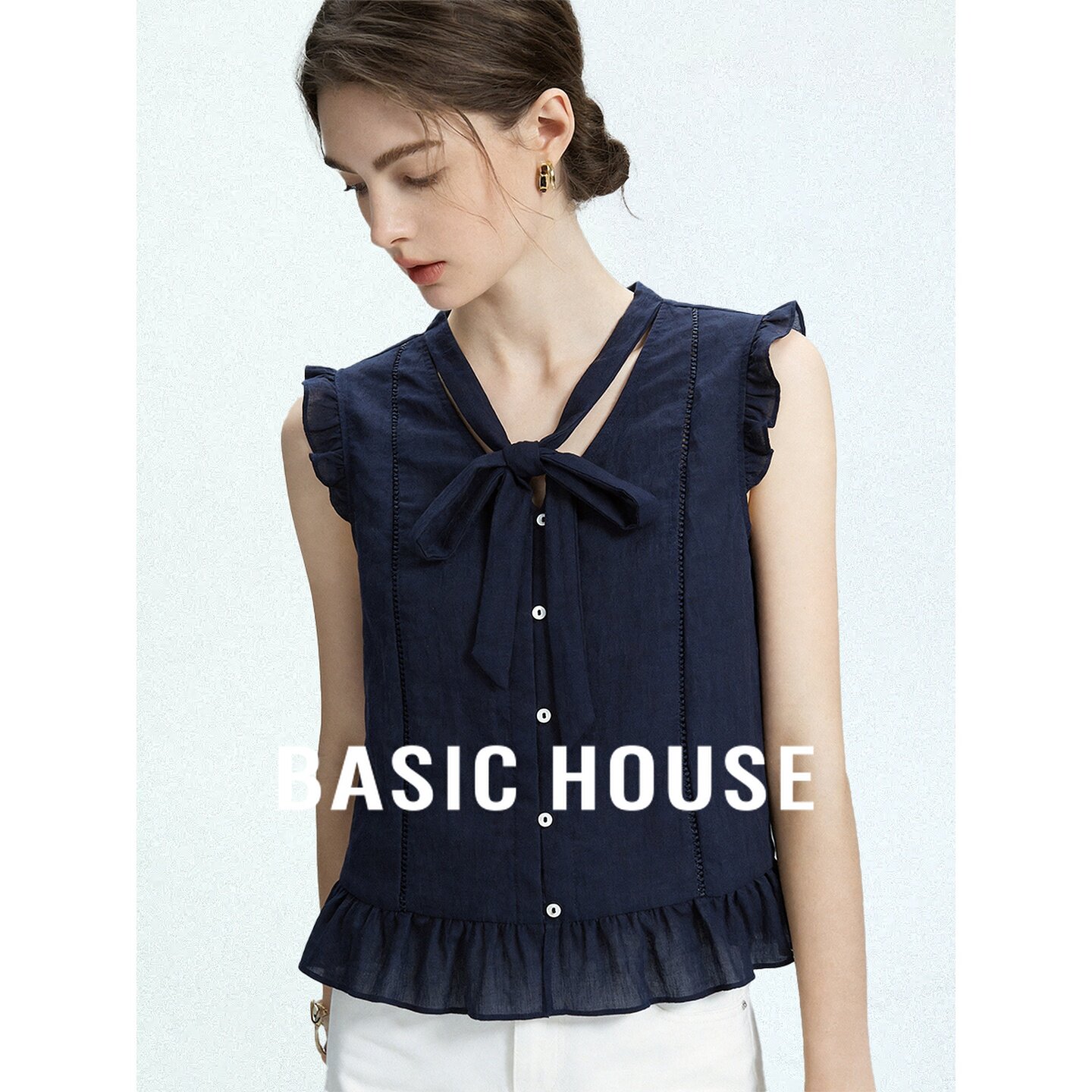 Basic House/百家好高级感荷叶边无袖衬衫女藏青色蝴蝶结百搭上衣