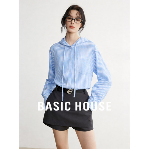 Basic House/百家好休闲风浅蓝色条纹衬衫女连帽抽绳宽松防晒外套