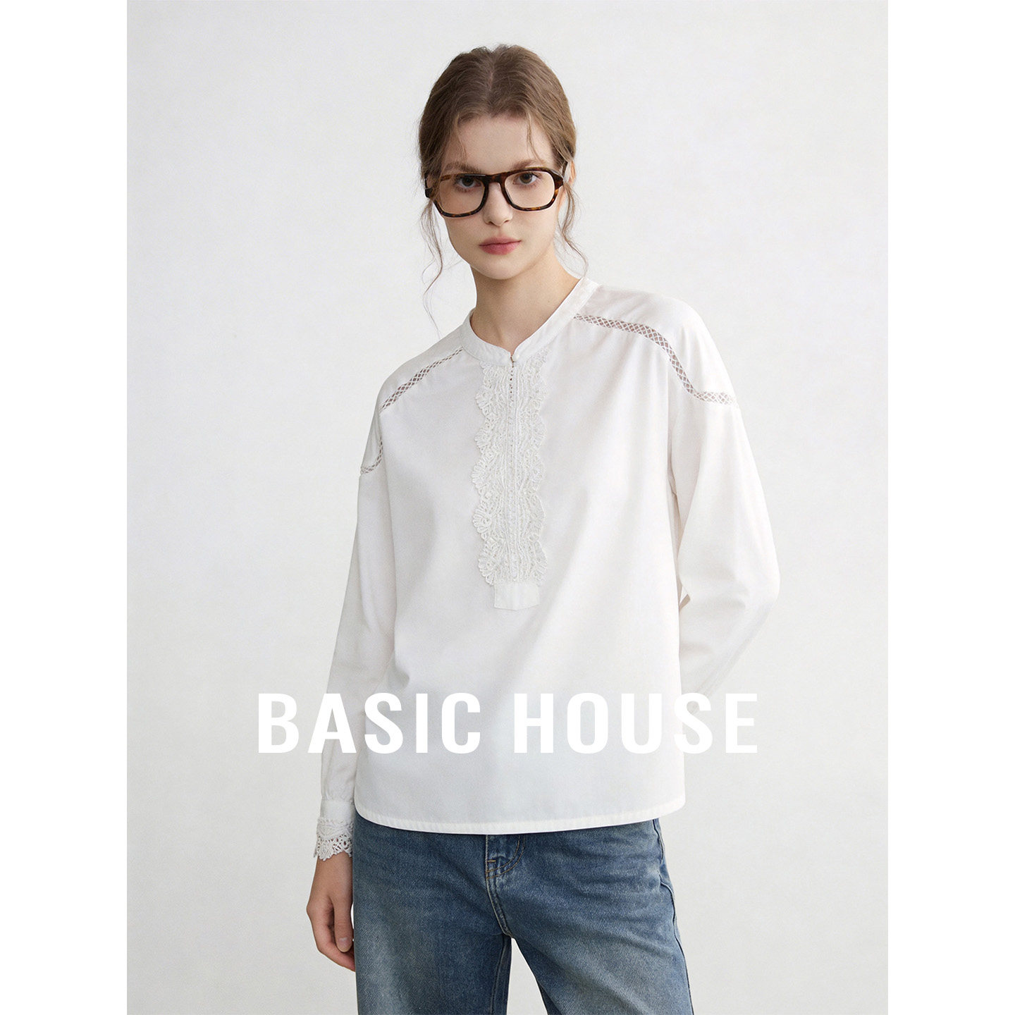 Basic House/百家好秋季新款蕾丝白色拼接简约宽松衬衫女长袖上衣