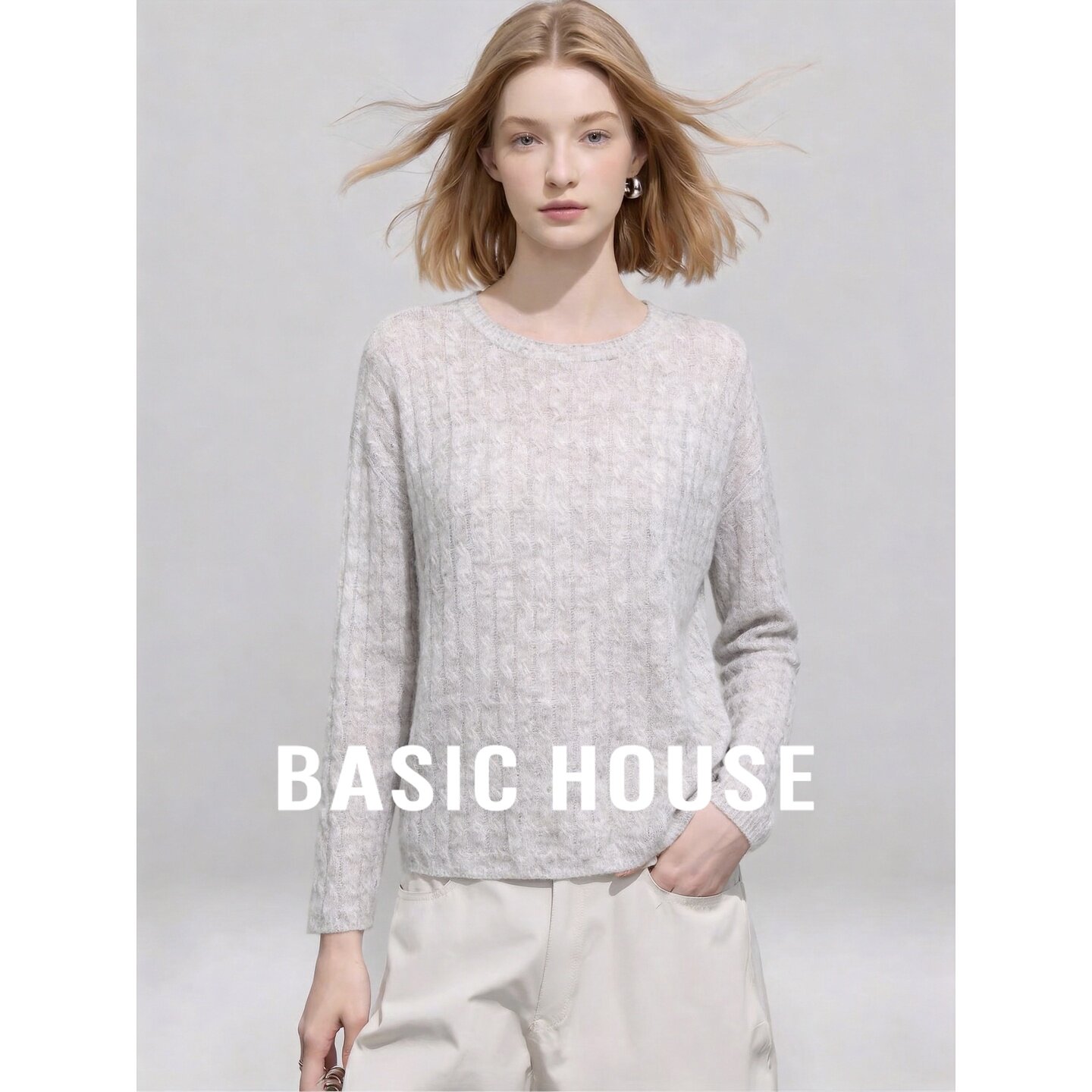 Basic House/百家好慵懒绞花纹理羊毛衫女圆领宽松显瘦基础款针织