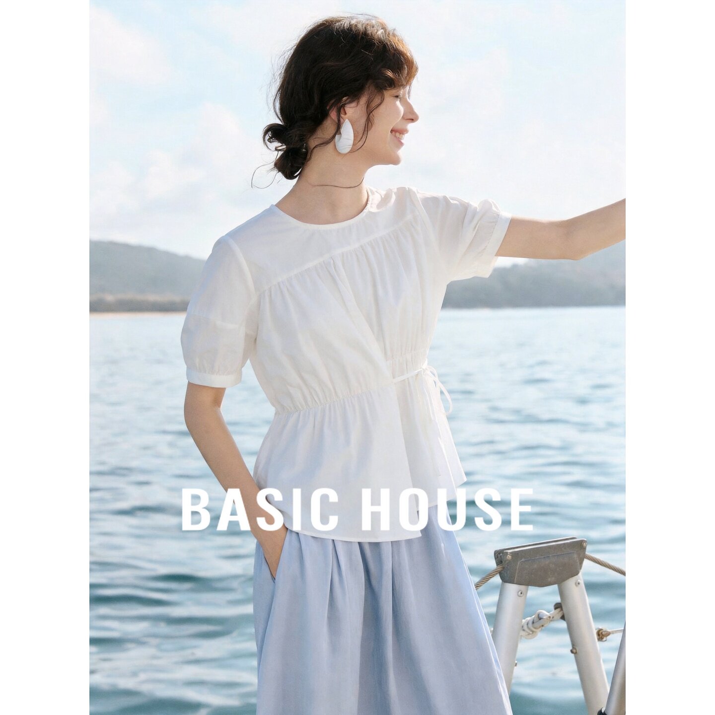 Basic House/百家好白色小众设计感衬衫女夏系带收腰显瘦短袖上衣