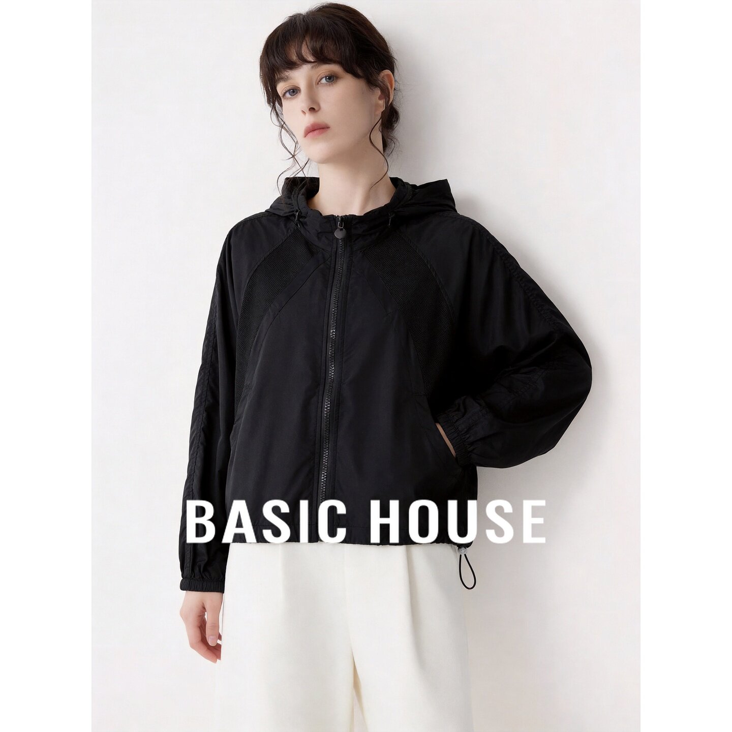 Basic House/百家好极简风黑色连帽防晒外套女轻薄宽松抽绳外套