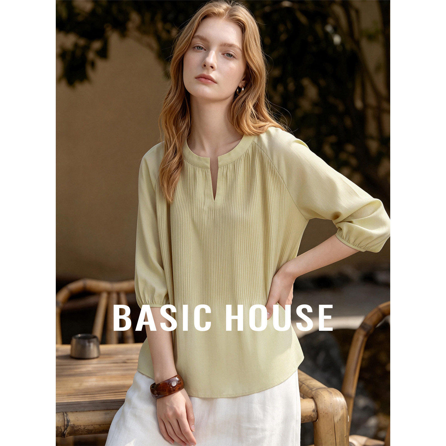 Basic House/百家好法式温柔衬衫女夏季新款V领压褶垂感显瘦上衣