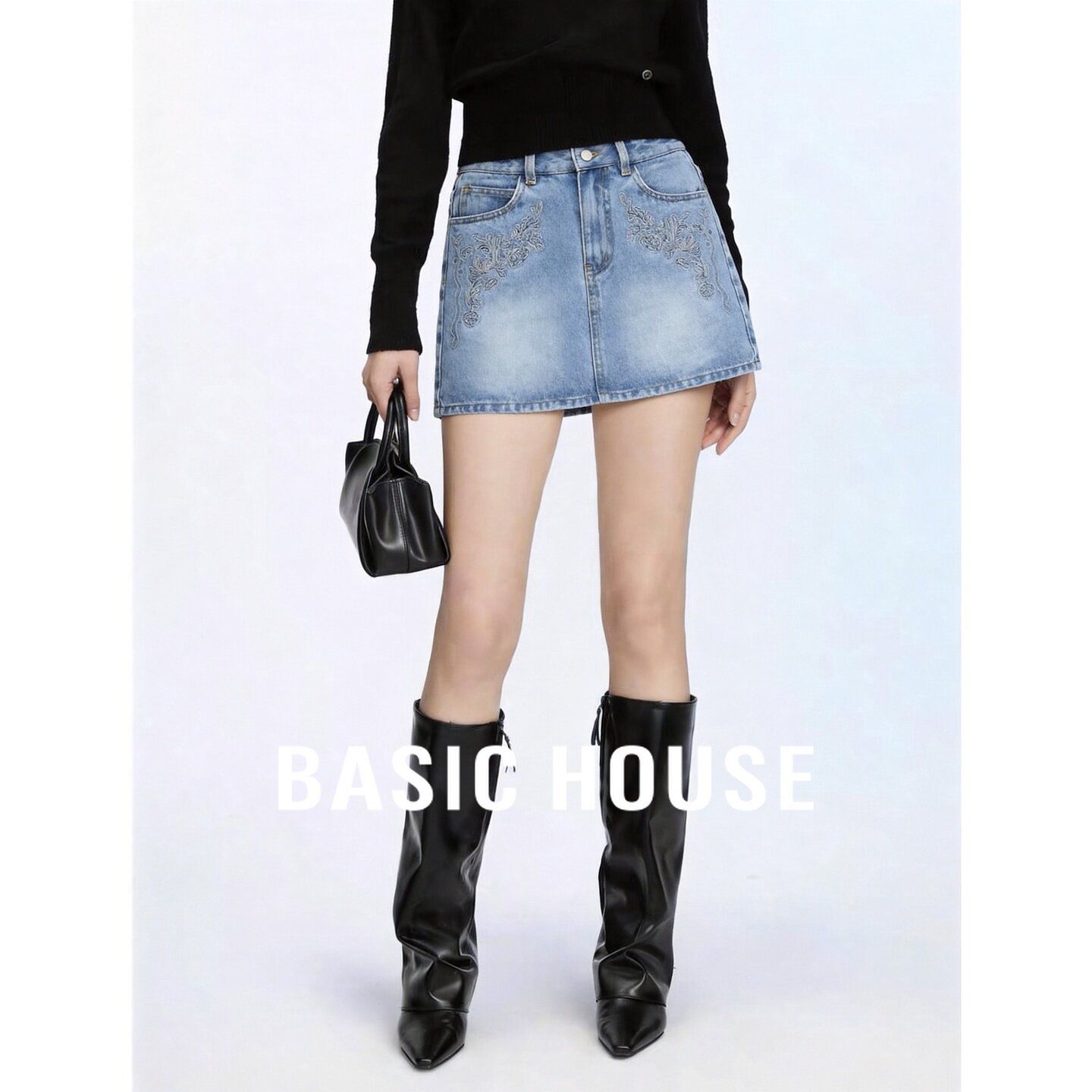Basic House/百家好高腰刺绣牛仔短裙女夏通勤百搭纯棉半身裙蓝色