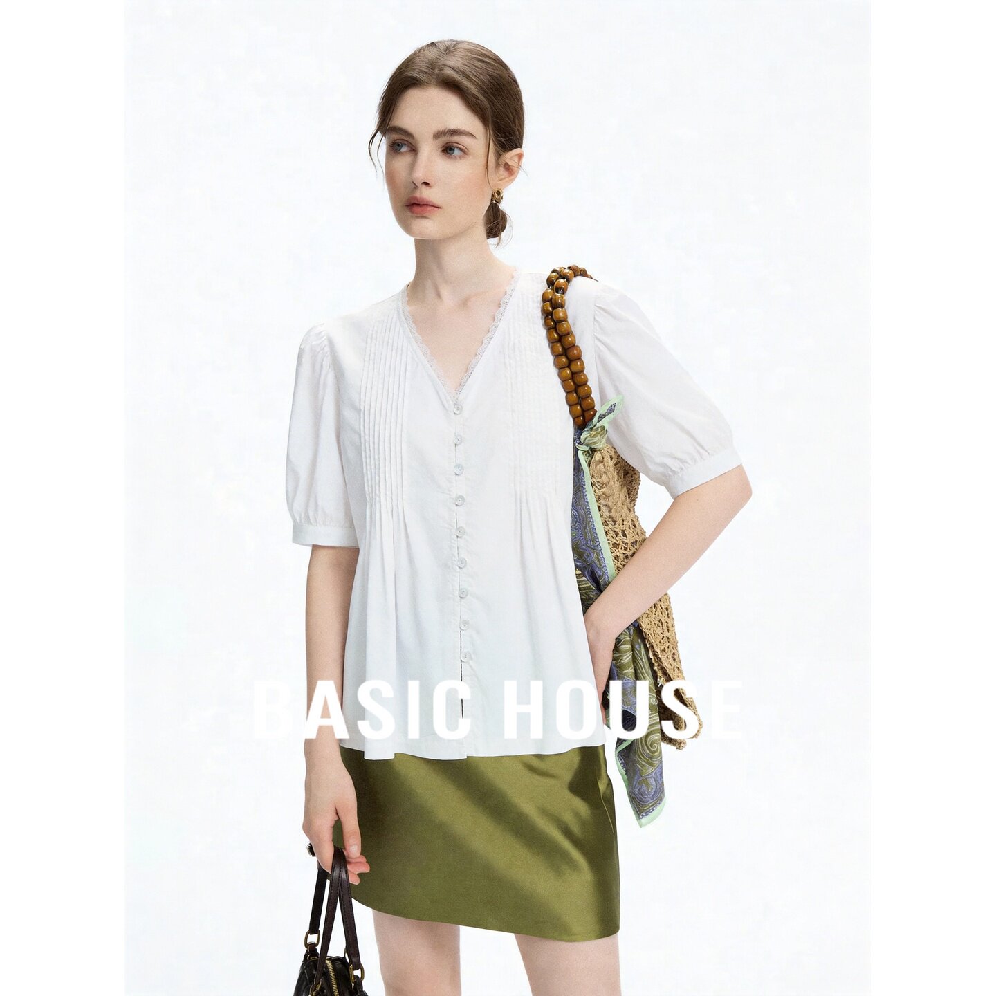 Basic House/百家好法式白色V领短袖衬衫女夏季蕾丝拼接宽松上衣
