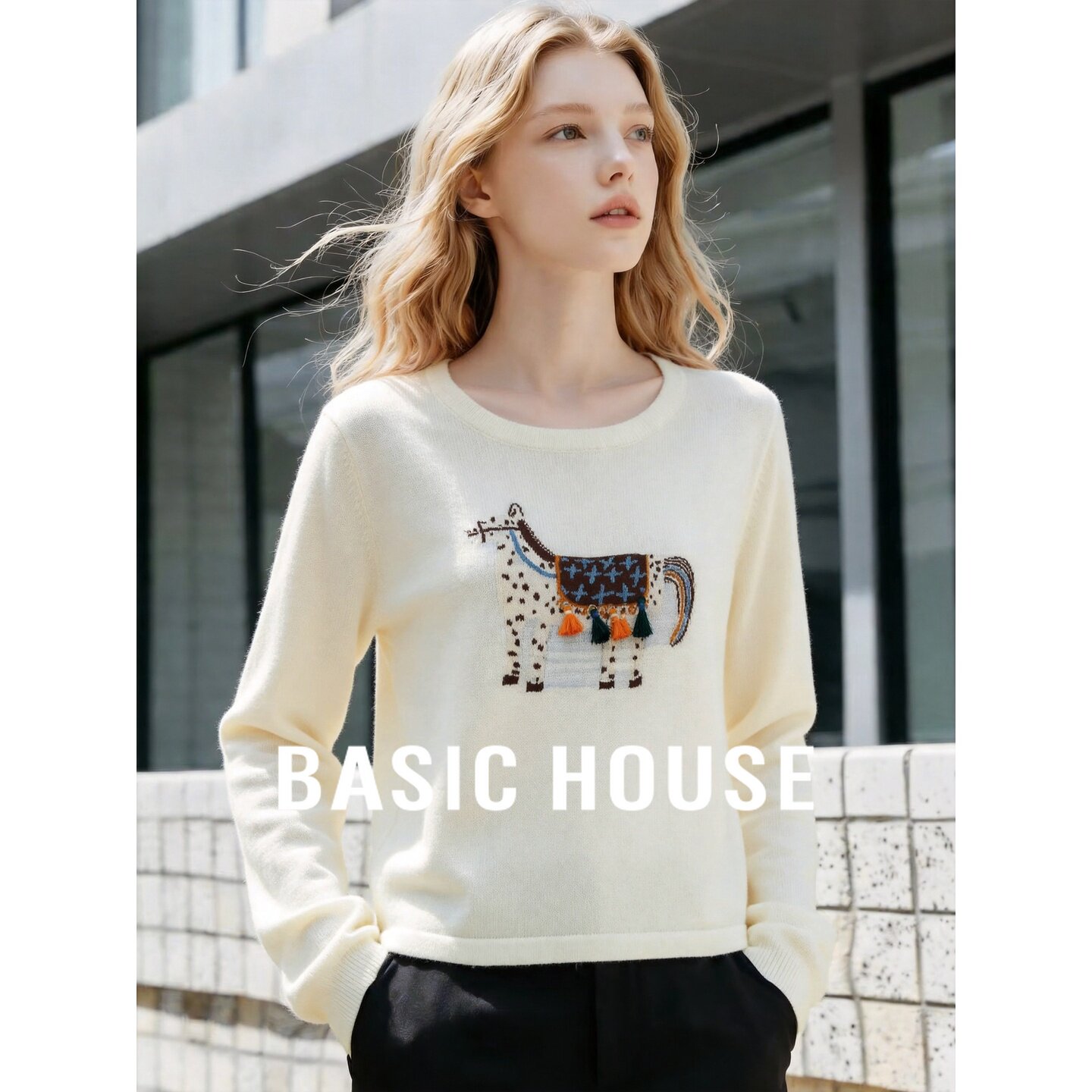 Basic House/百家好小马刺绣流苏针织衫女圆领短款设计感长袖上衣