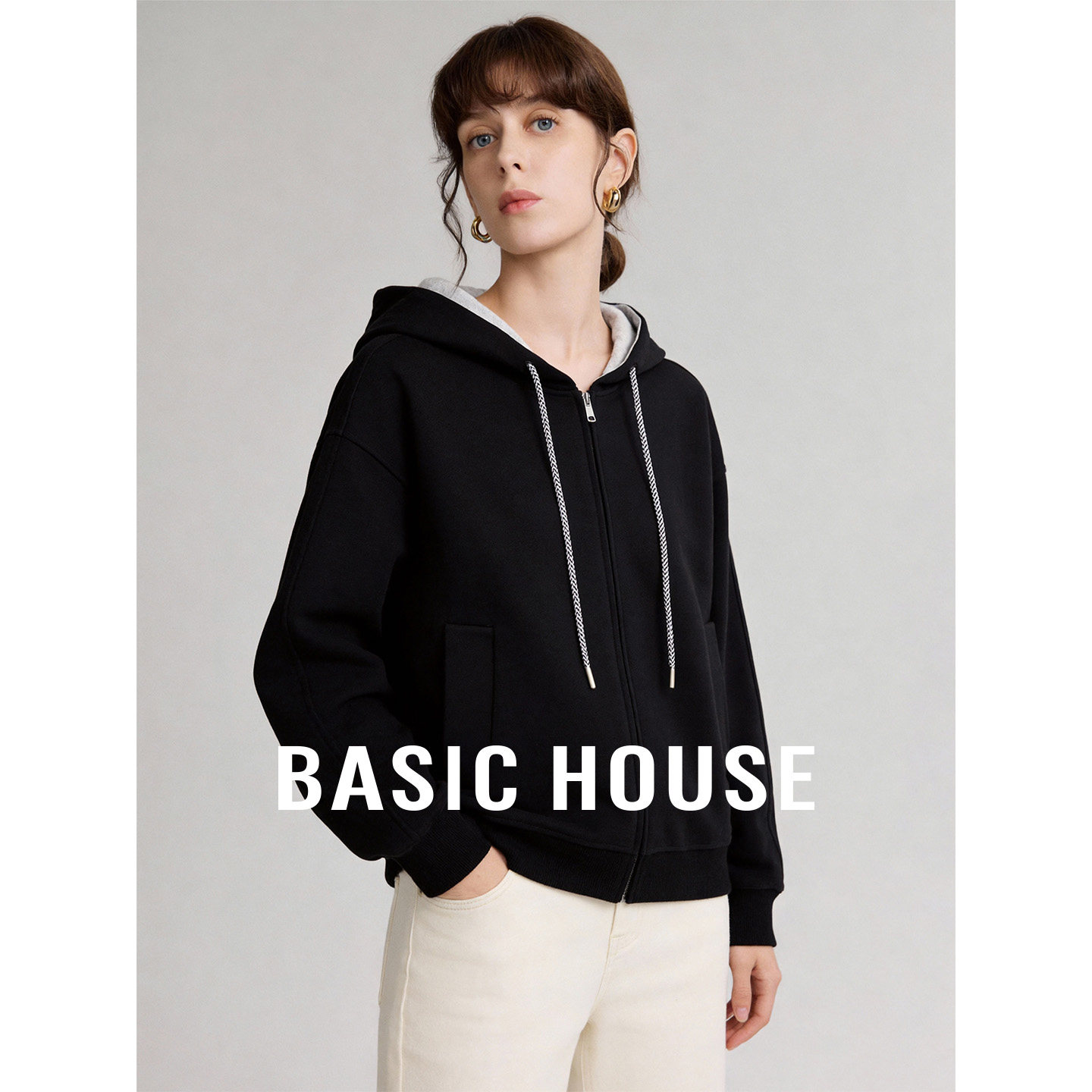 Basic House/百家好黑色连帽宽松慵懒卫衣女春季拼色设计百搭外套
