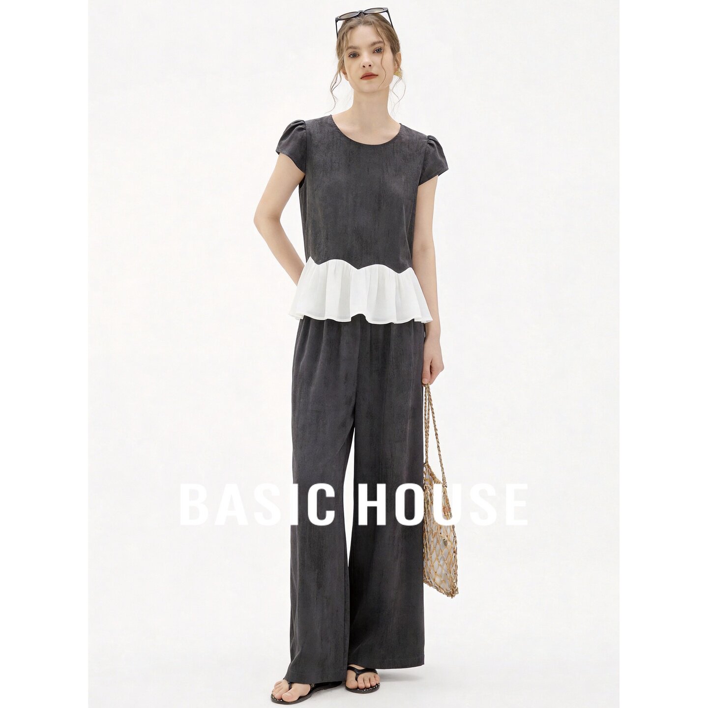 Basic House/百家好撞色荷叶边上衣阔腿裤两件套夏季气质减龄套装
