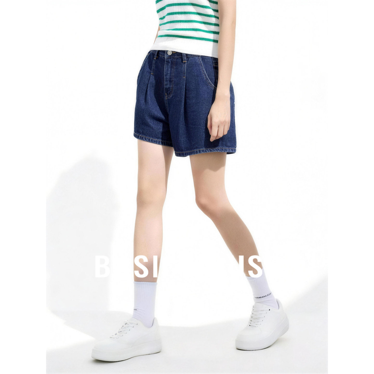 Basic House/百家好高腰阔腿短裤女深蓝色显瘦遮胯A字牛仔短裤夏