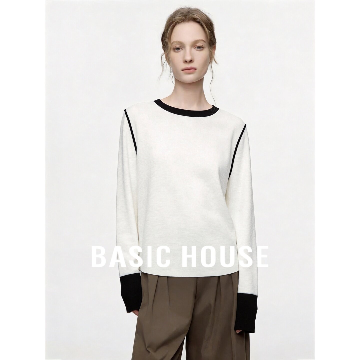 Basic House/百家好2026秋季新款白色撞色圆领宽松长袖复古针织衫