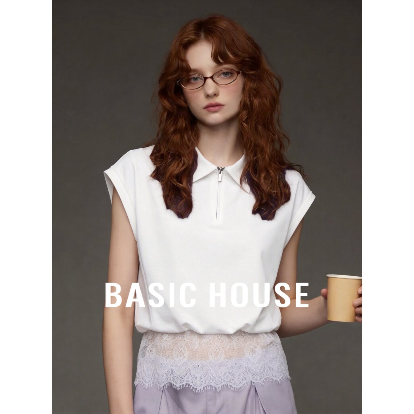 Basic House/百家好无袖Polo领上衣女白色宽松拉链蕾丝拼接设计