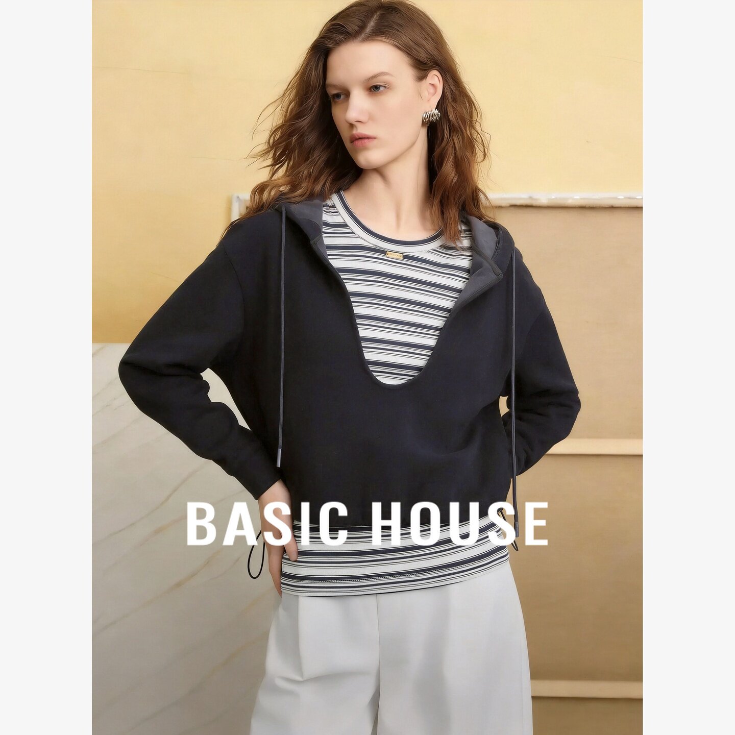 Basic House/百家好休闲慵懒假两件条纹连帽卫衣女装宽松套头上衣