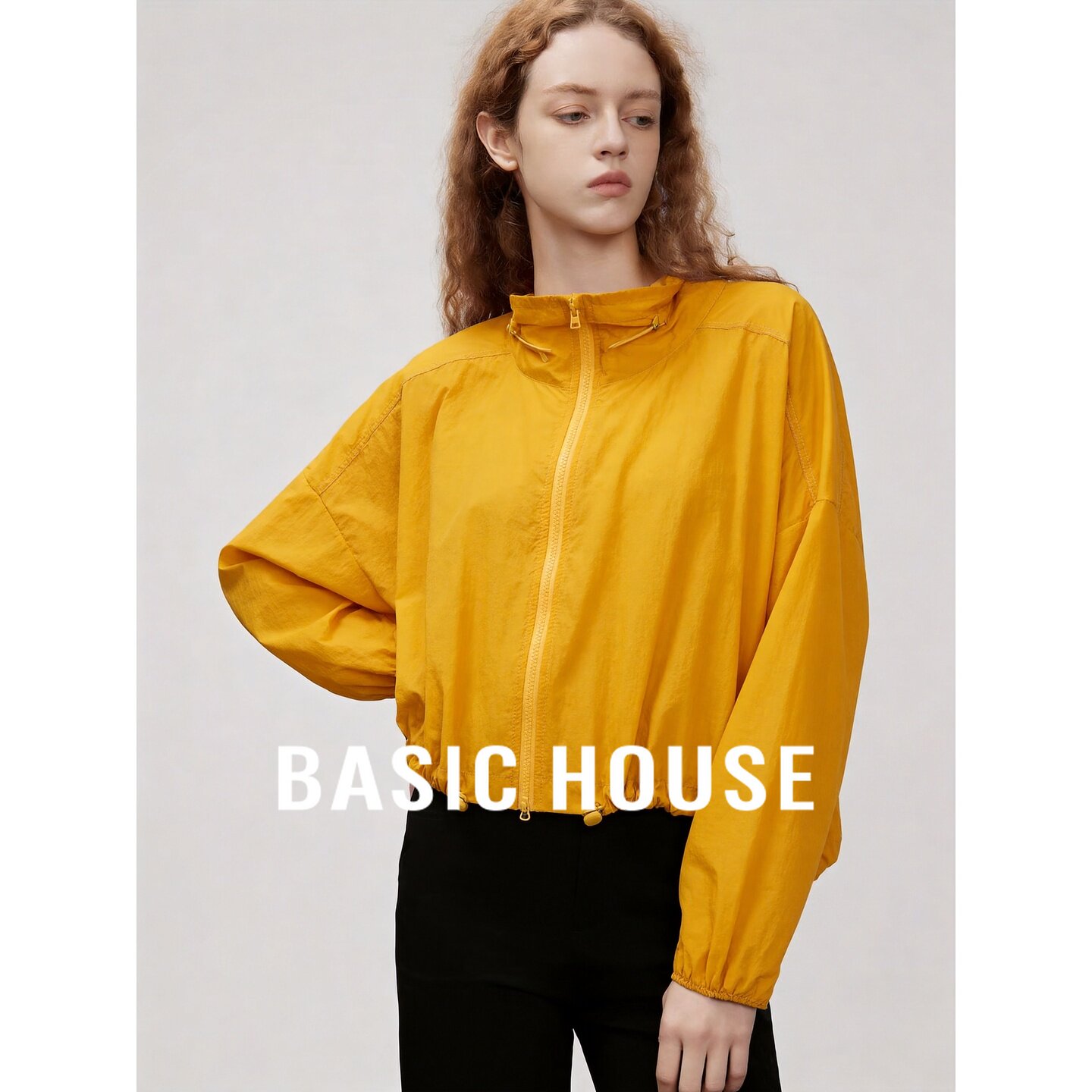 Basic House/百家好休闲风连帽短外套女夏黄色宽松拉链百搭防晒服