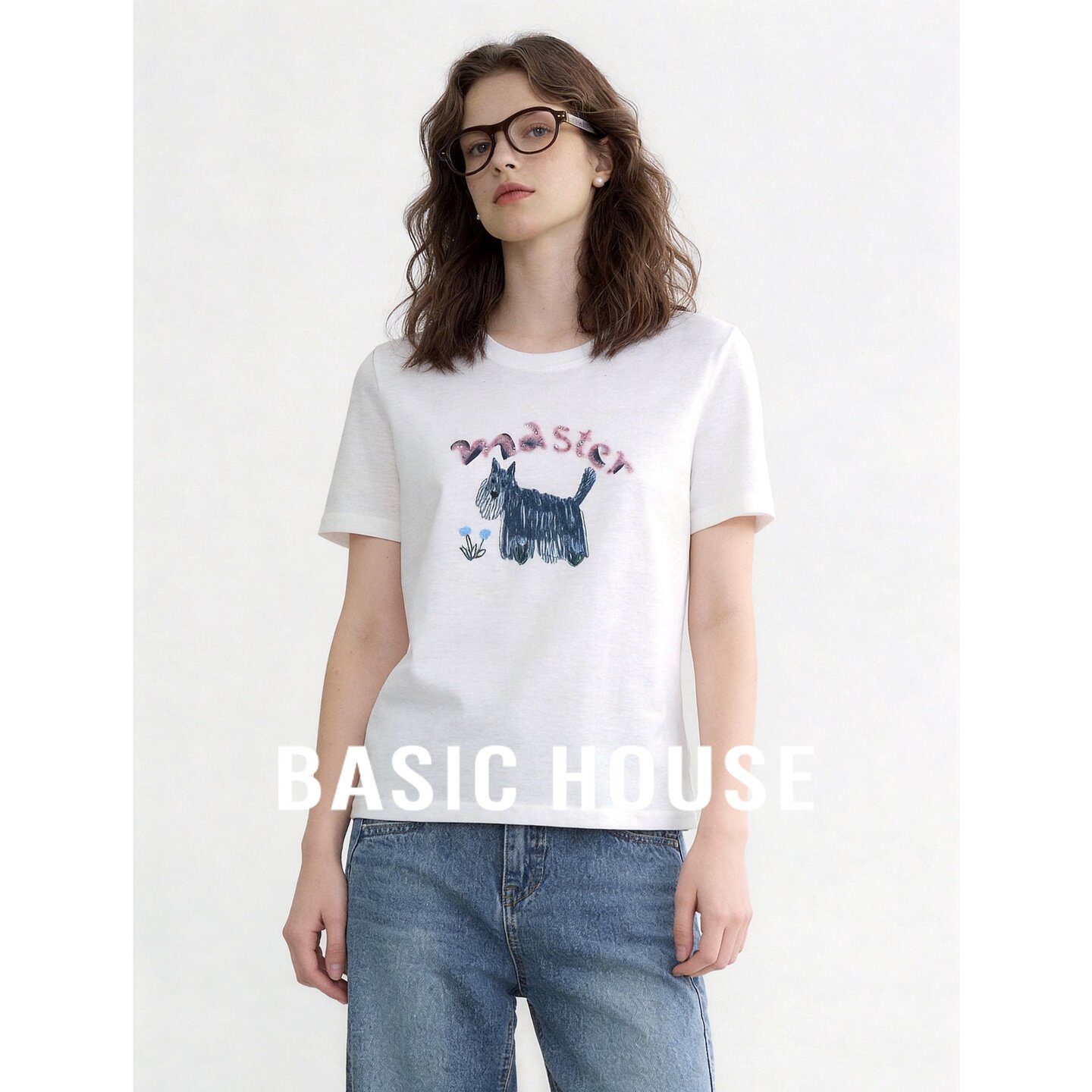 Basic House/百家好白色圆领宽松休闲短袖T恤女夏季纯色印花上衣