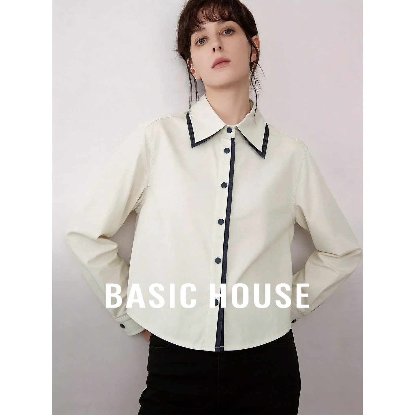 Basic House/百家好2026秋季莱赛尔米色撞色领宽松短款长袖衬衫女