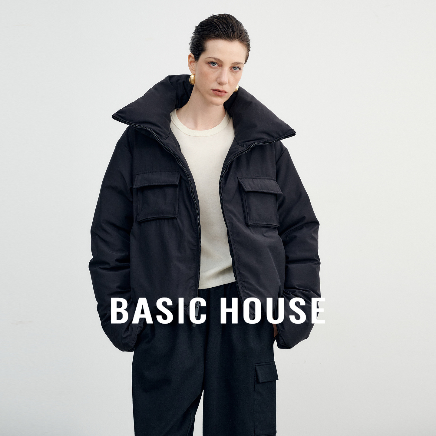 Basic House/百家好工装风立领口袋白鸭绒外套温暖拉链短款羽绒服