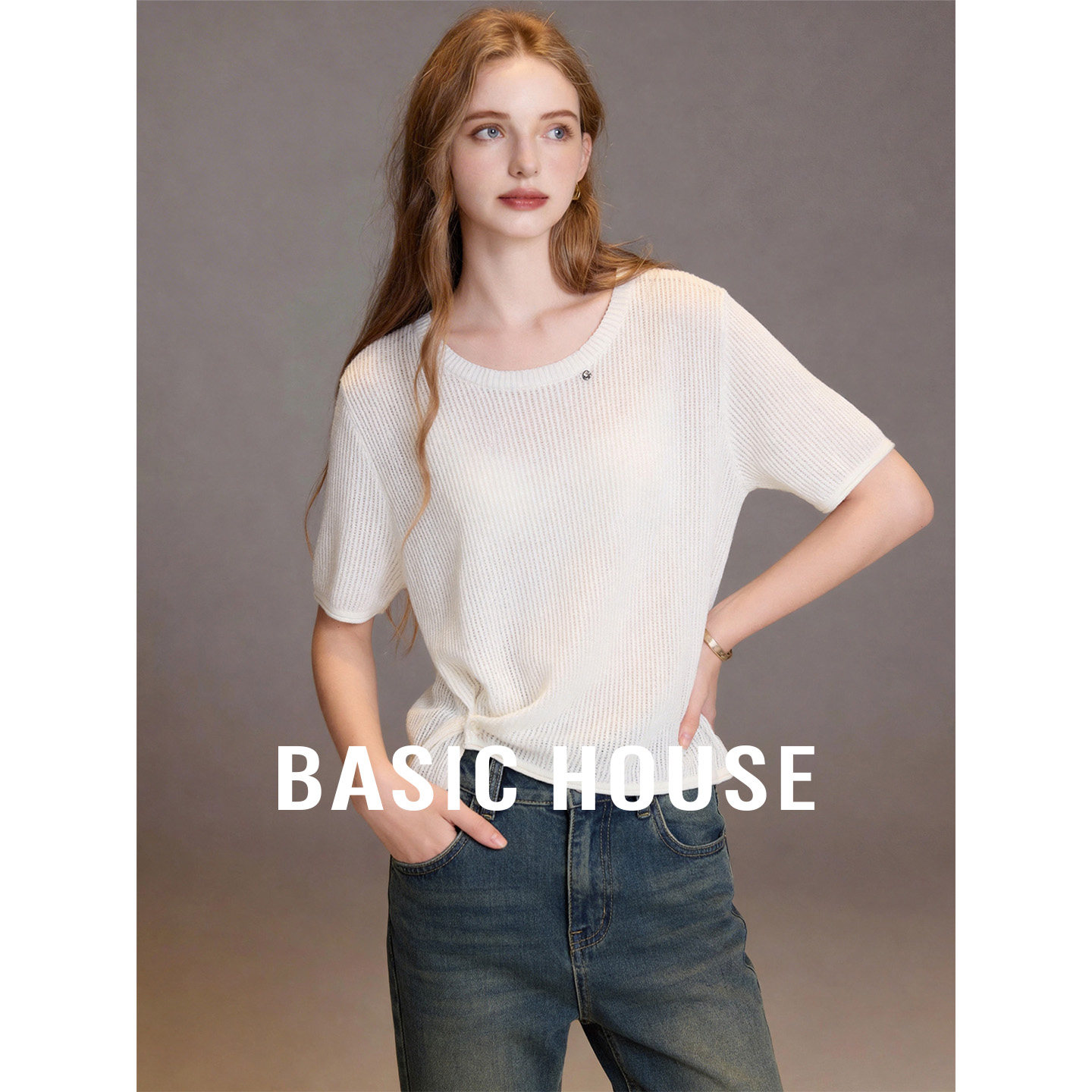 Basic House/百家好慵懒风下摆系扣圆领针织衫女轻薄宽松短袖上衣