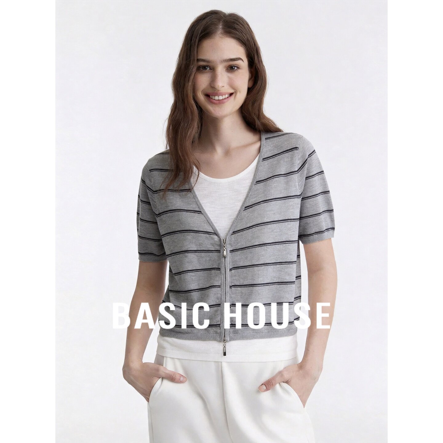 Basic House/百家好撞色条纹假两件V领针织开衫短袖百搭显瘦上衣