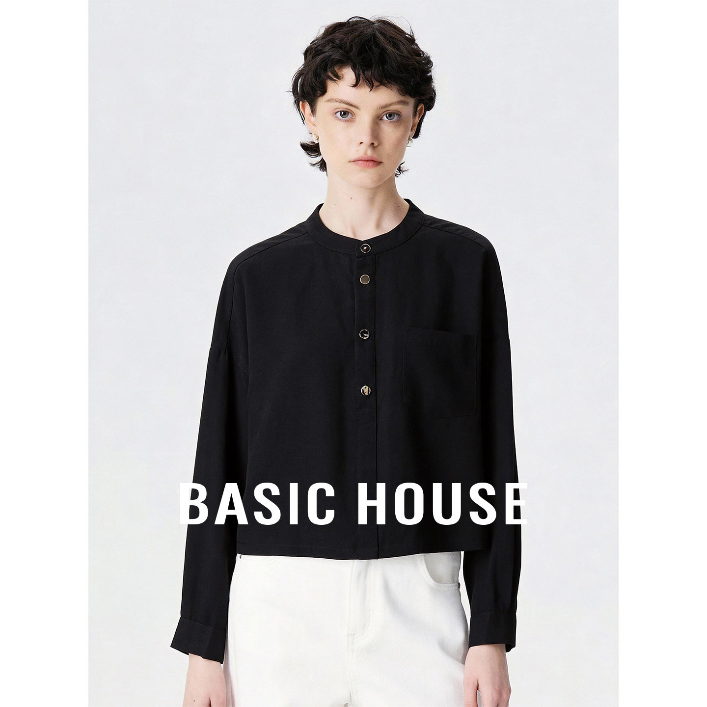 Basic House/百家好黑色圆领简约长袖衬衫女秋季纽扣设计百搭上衣