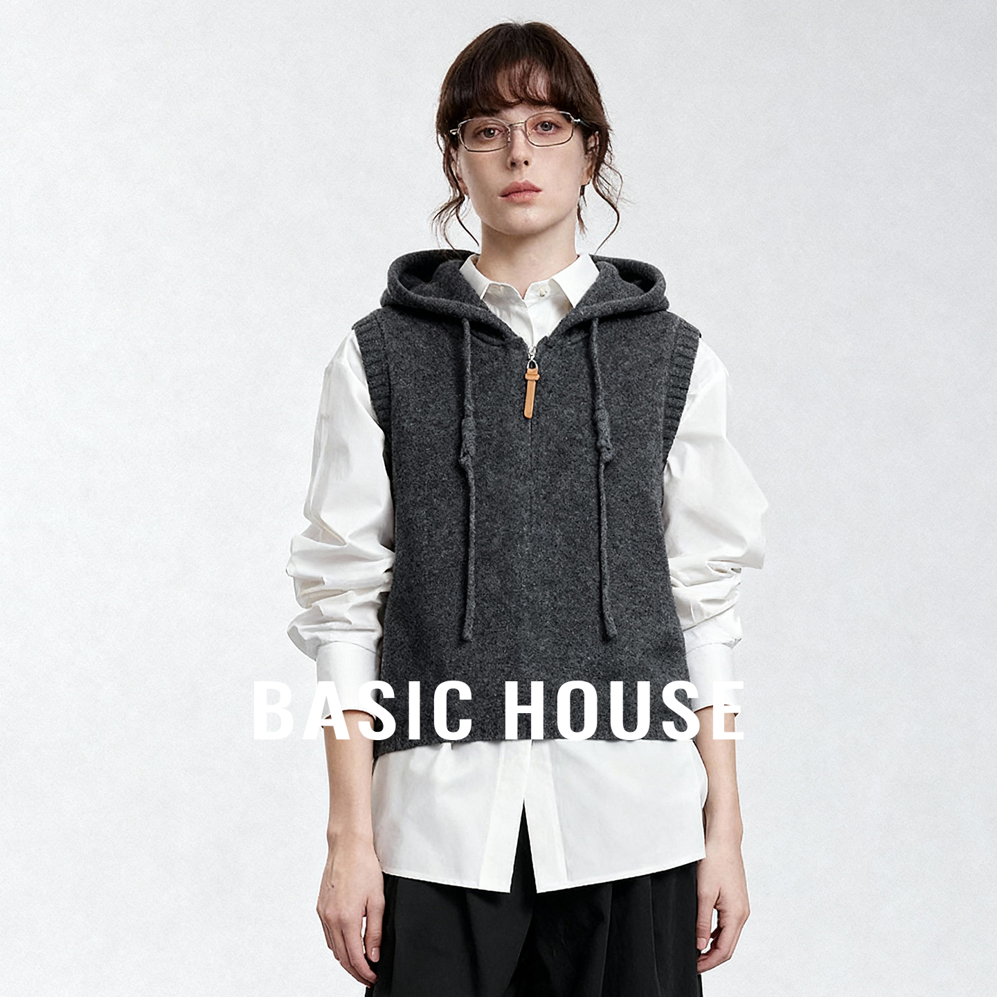 Basic House/百家好连帽双头拉链马甲冬季黑色短款外搭无袖上衣女