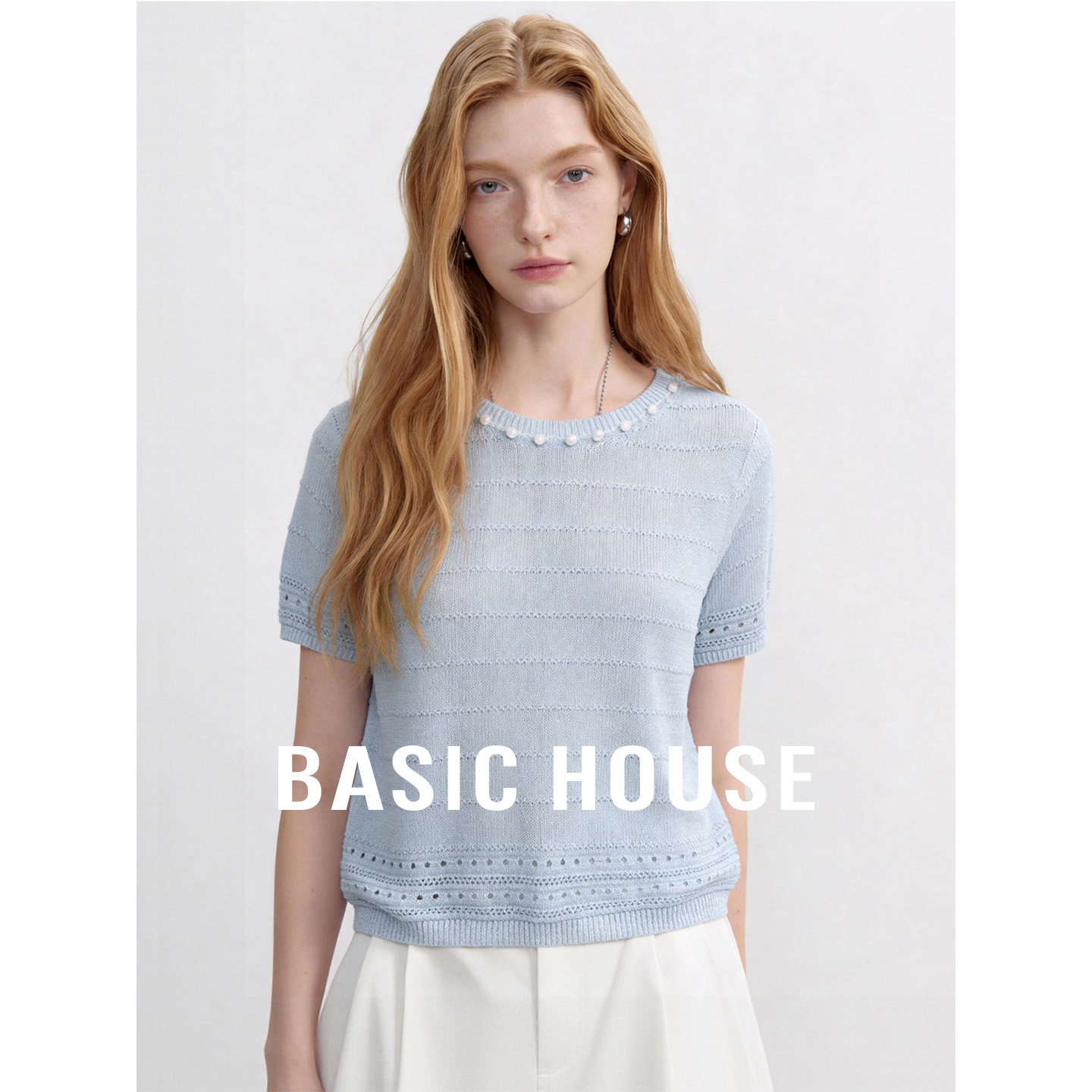 Basic House/百家好蓝色圆领珍珠肌理感设计短袖针织衫女透气上衣