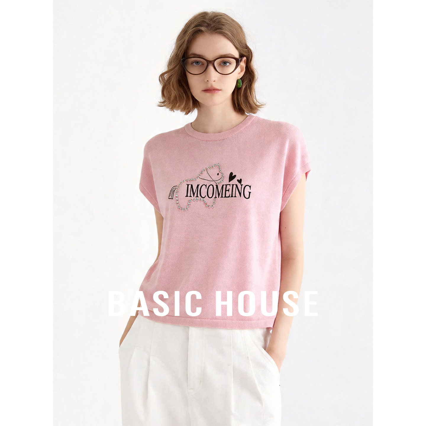 Basic House/百家好粉色减龄印花亮钻设计短袖针织衫女夏百搭上衣