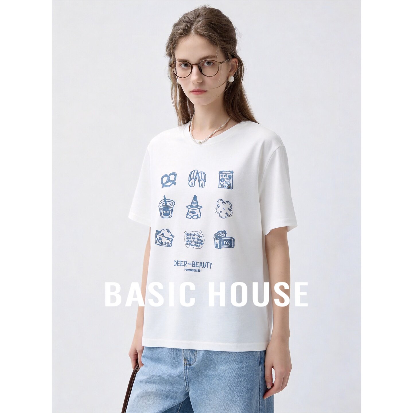 Basic House/百家好宽松圆领白色短袖T恤女夏季印花图案透气上衣