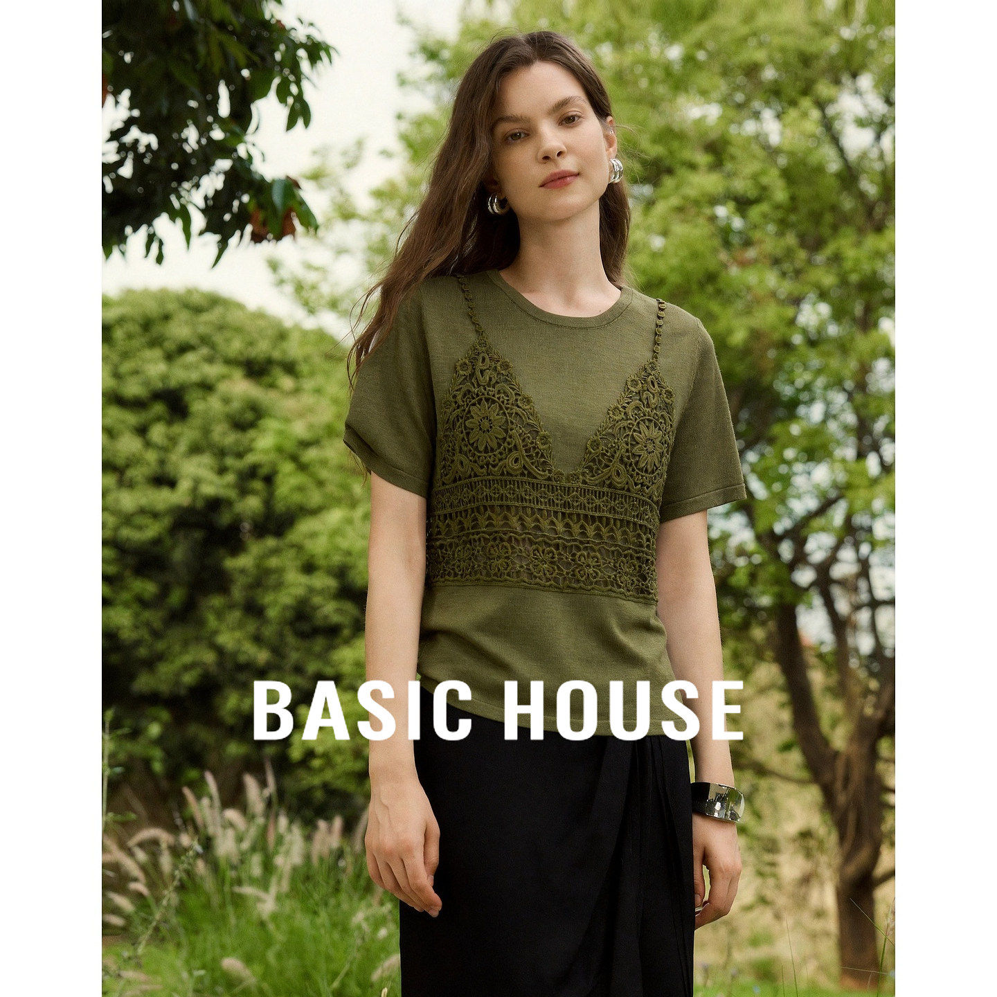 Basic House/百家好假两件蕾丝拼接短袖针织衫女夏橄榄绿优雅上衣