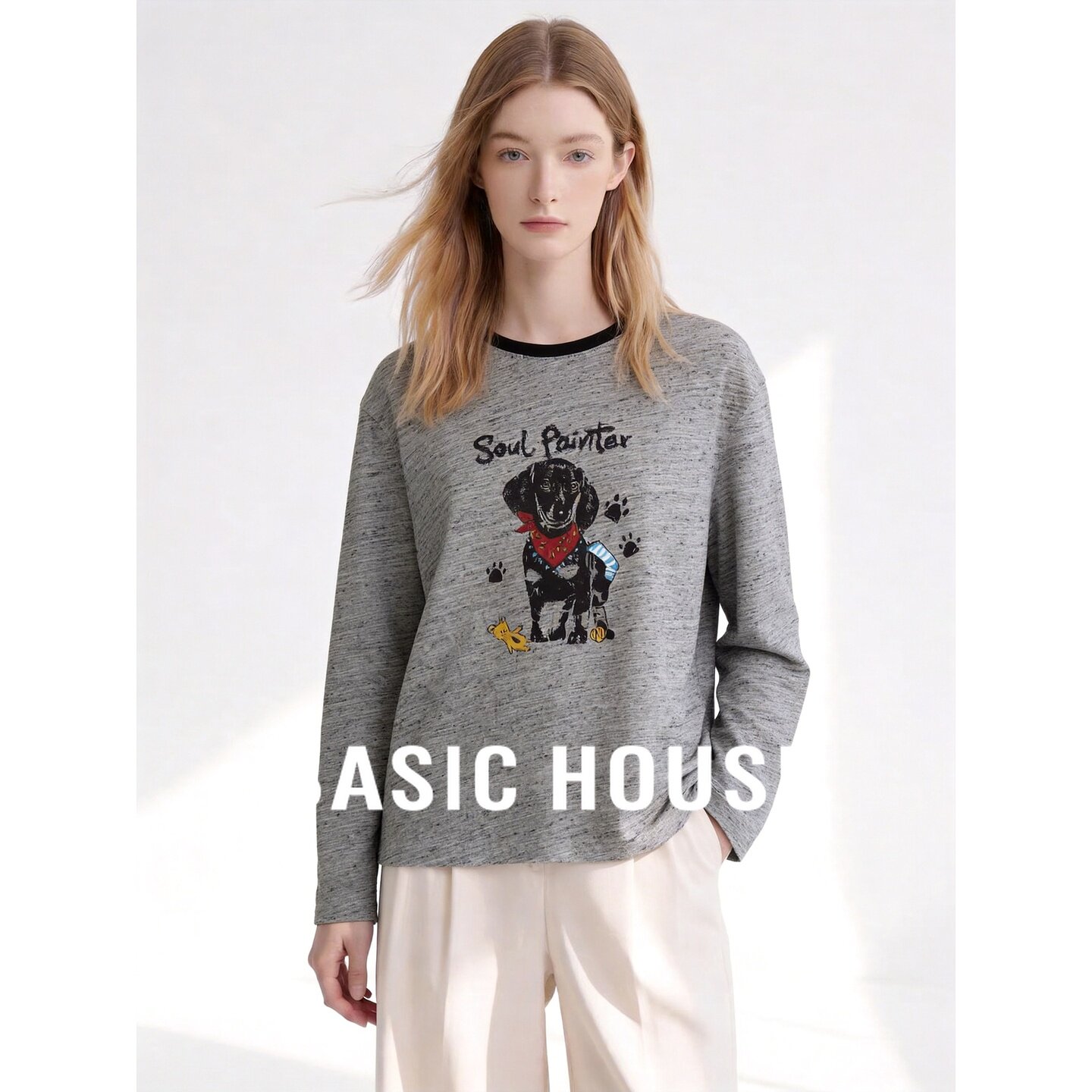 Basic House/百家好美式小狗印花长袖T恤女灰色圆领减龄休闲上衣