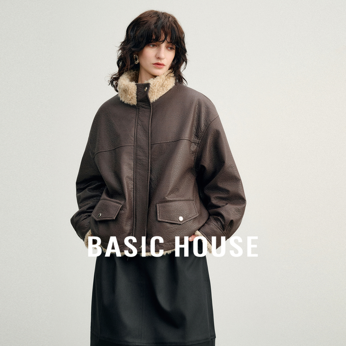 Basic House/百家好高级感短款廓形皮毛一体外套时髦毛领夹克上衣
