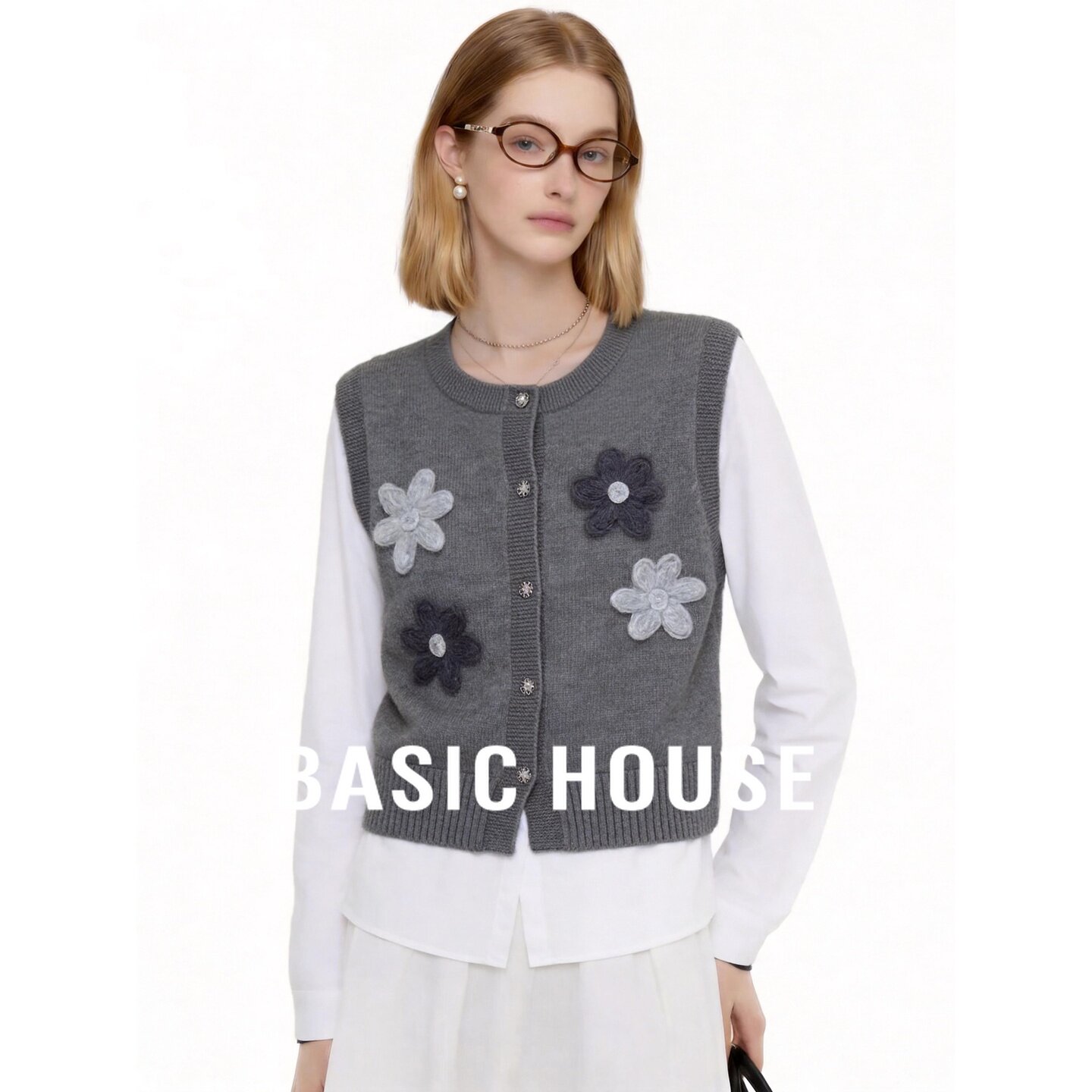 Basic House/百家好2026秋季花朵贴布圆领假两件宽松长袖针织开衫
