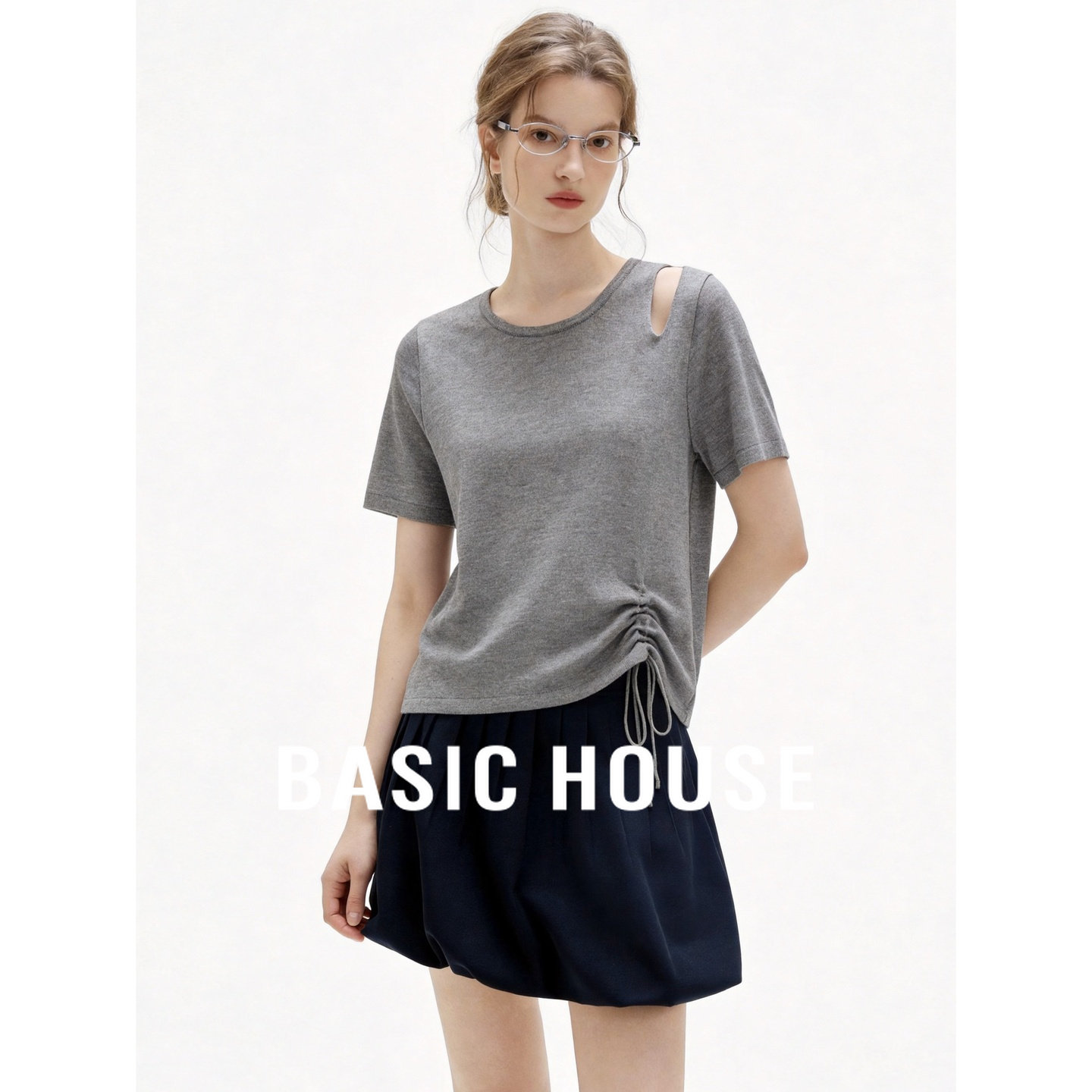 Basic House/百家好松弛风露肩抽绳短袖针织衫女灰色显瘦亚麻上衣