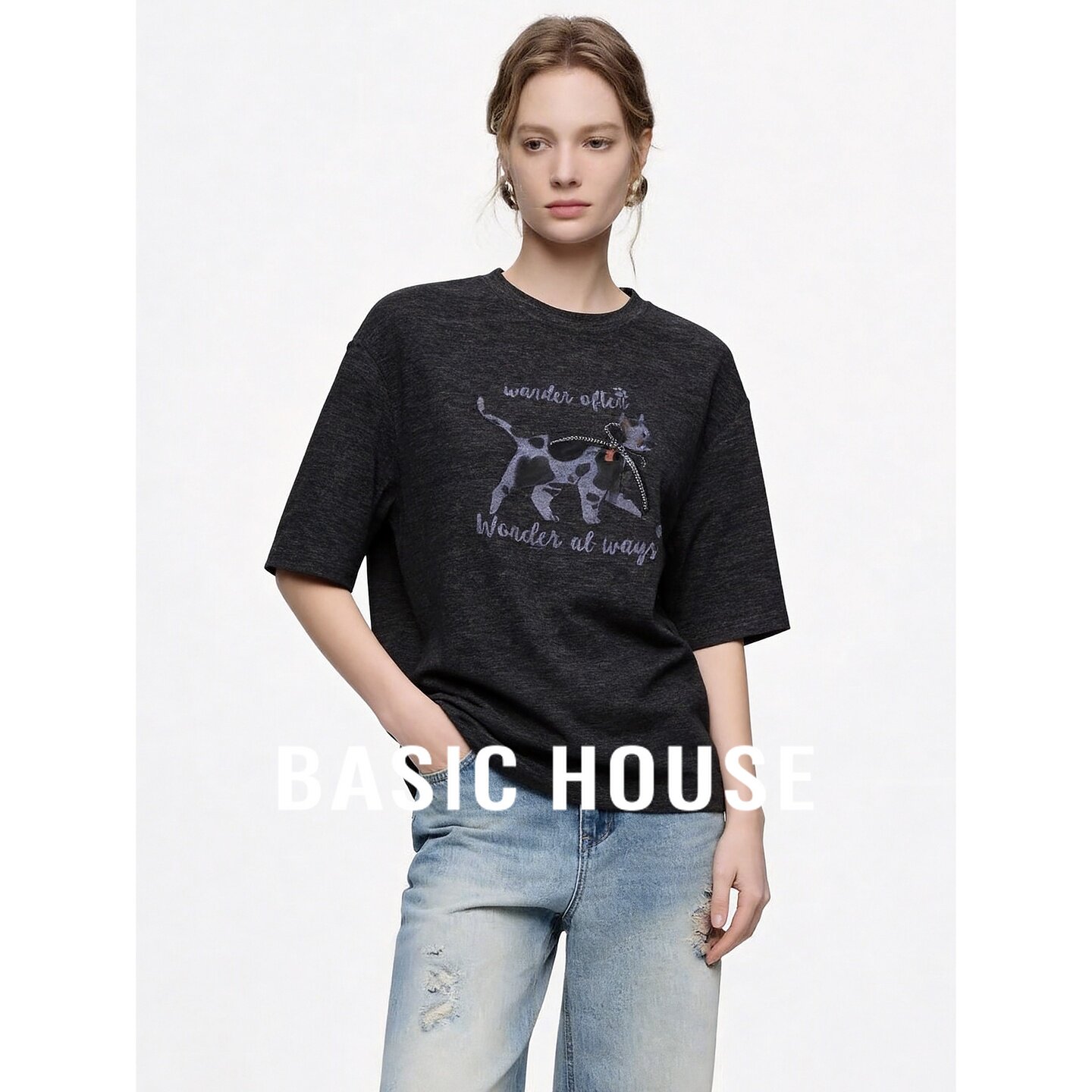 Basic House/百家好美式圆领短袖T恤女黑色印花设计感百搭上衣