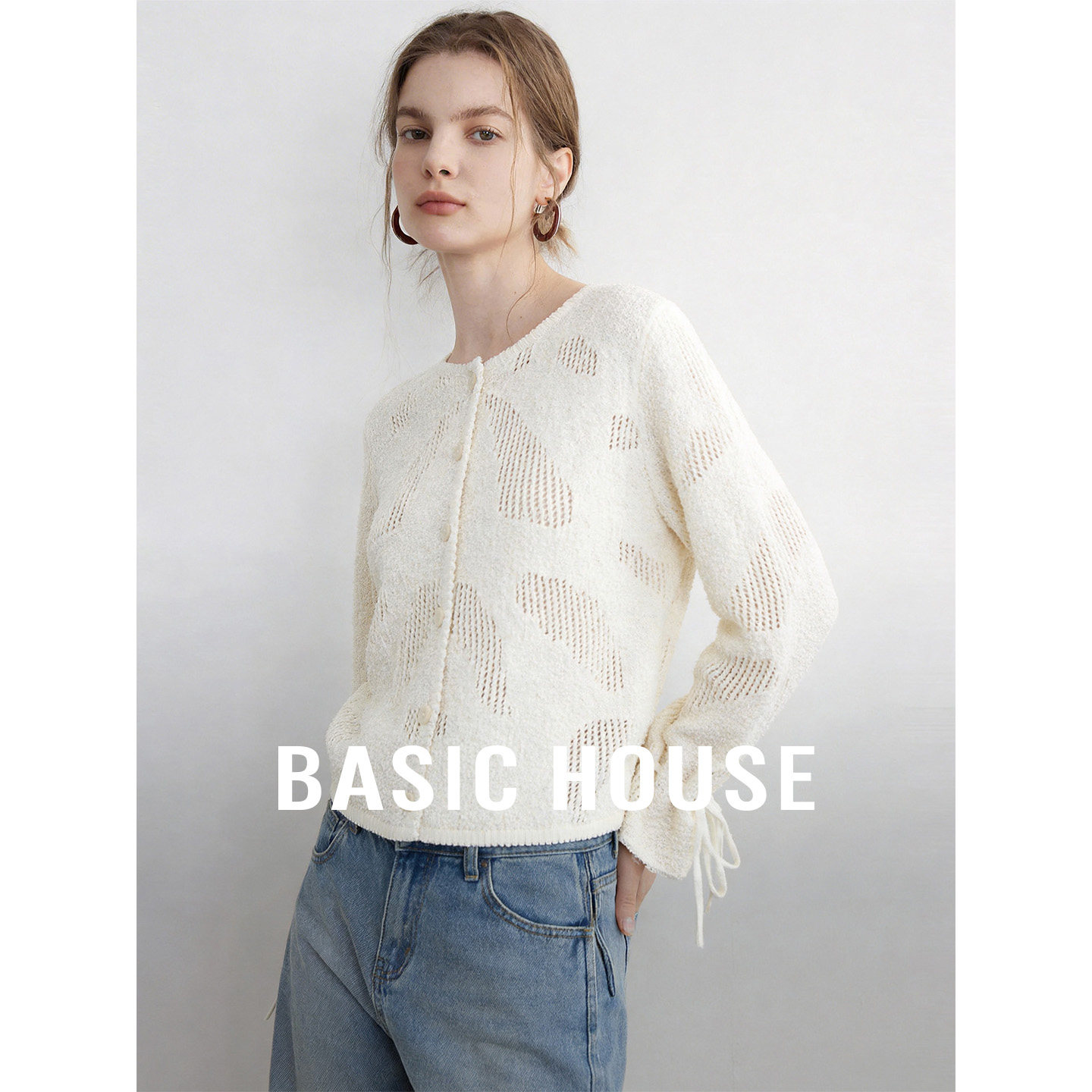 Basic House/百家好纯色镂空针织衫夏季新款抽绳花边袖口内搭罩衫