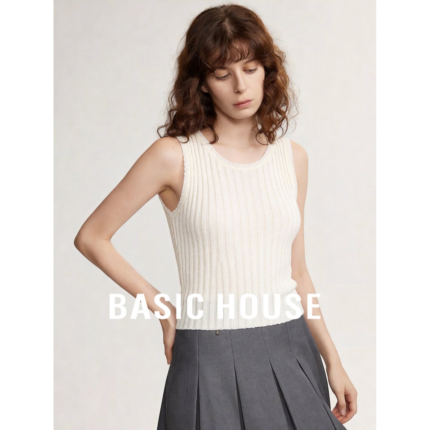 Basic House/百家好极简风白色无袖针织背心女夏修身亚麻羊毛马甲