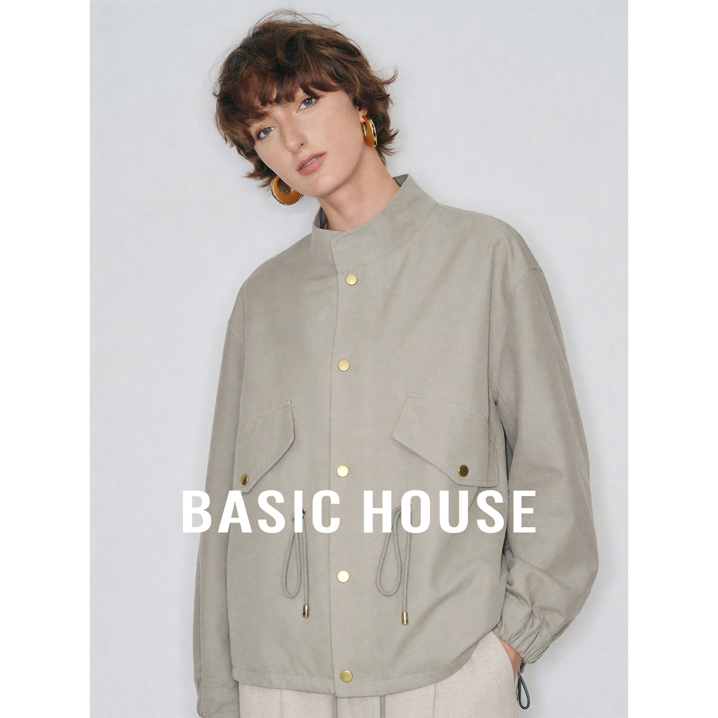 Basic House/百家好26秋新款短款风衣外套女抽绳设计宽松百搭上衣