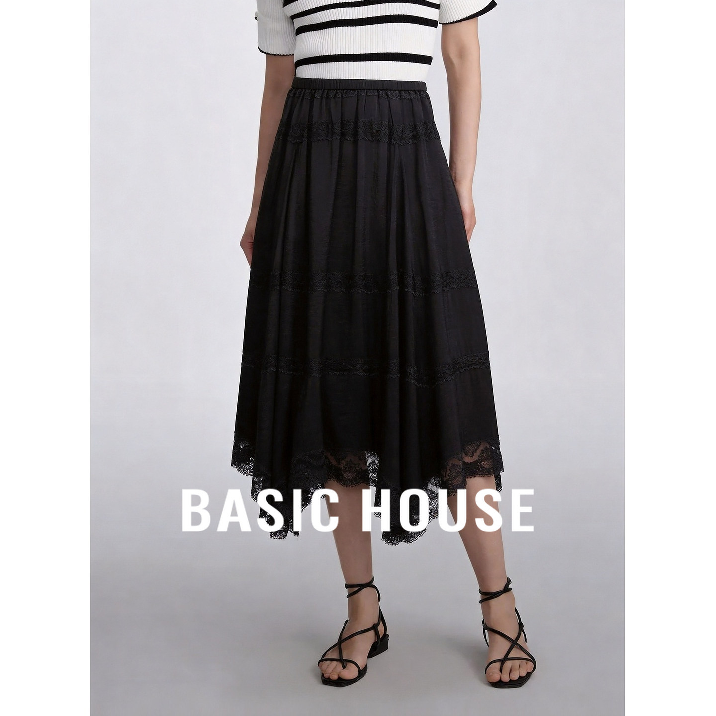 Basic House/百家好2026夏季蕾丝拼接A型不规则下摆半裙女百搭
