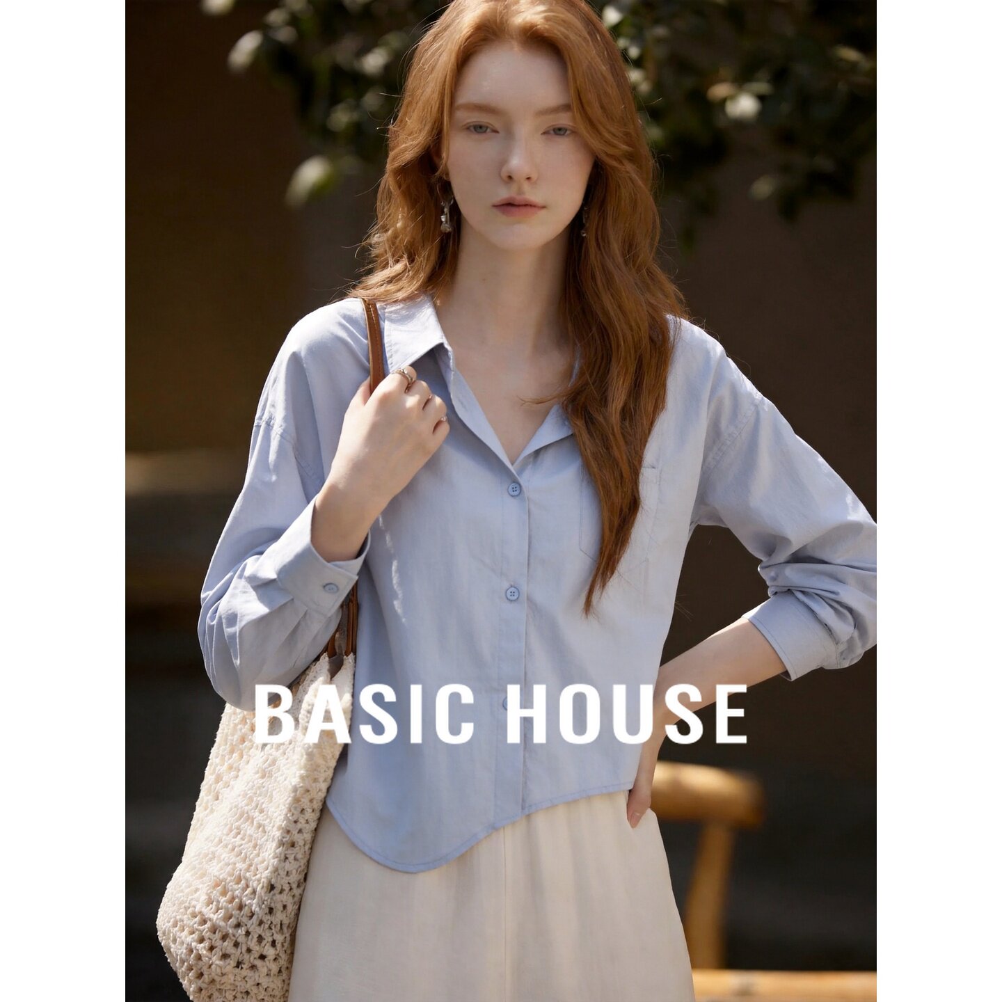 Basic House/百家好不规则设计感休闲翻领衬衫女宽松百搭蓝色上衣