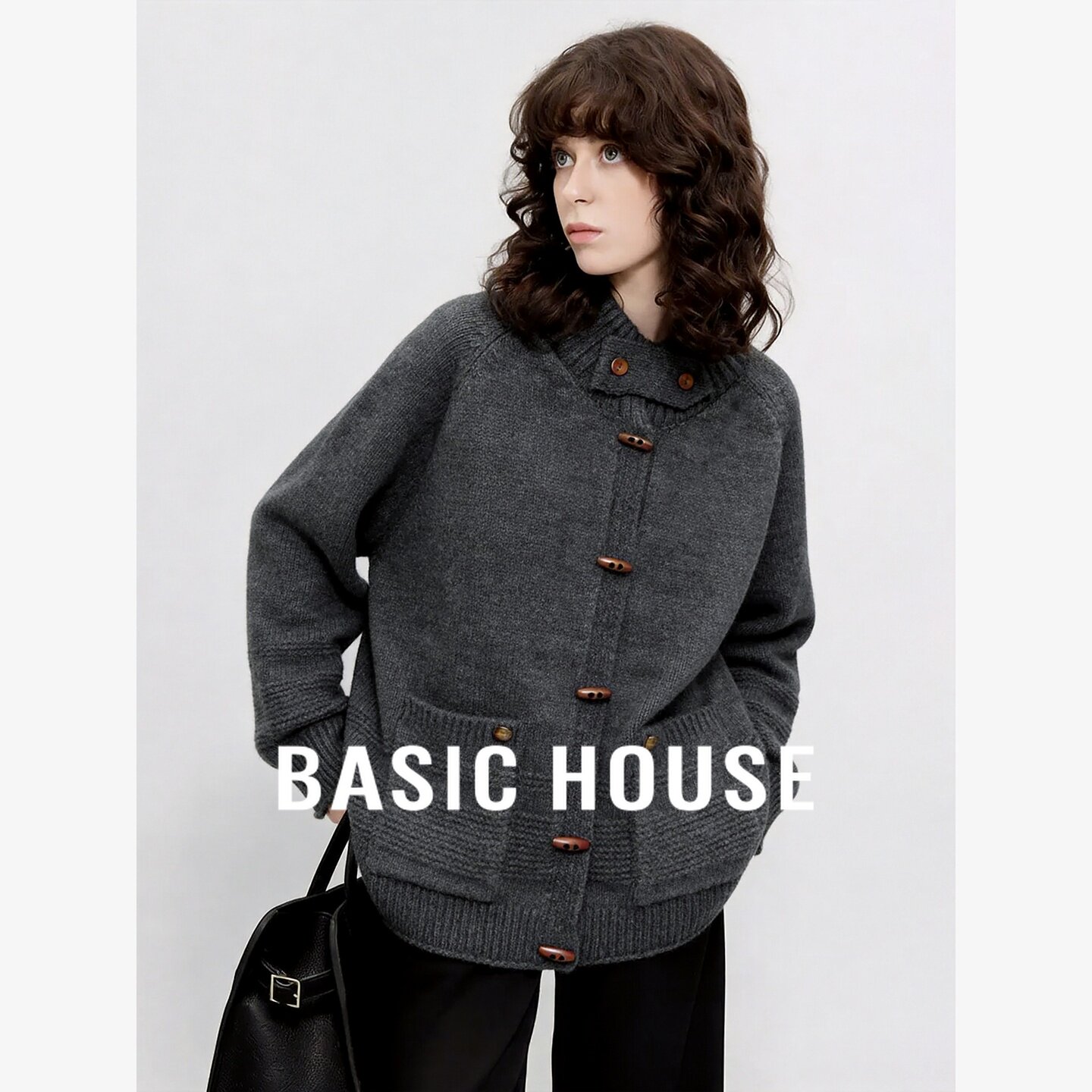 Basic House/百家好学院风牛角扣毛衣开衫女宽松百搭慵懒针织外套