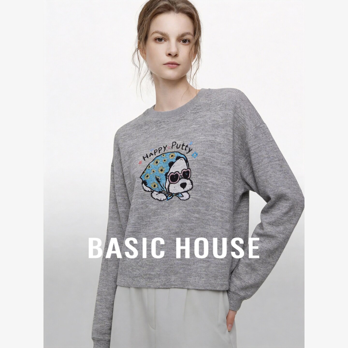 Basic House/百家好韩版卡通狗狗印花长袖T恤女圆领宽松百搭上衣