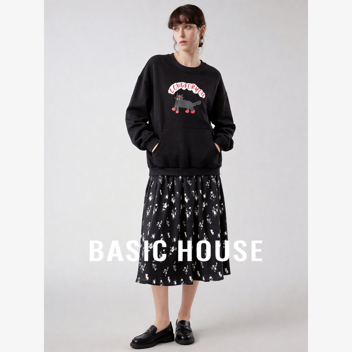 Basic House/百家好假两件卫衣连衣裙女装碎花长袖宽松显瘦中长裙