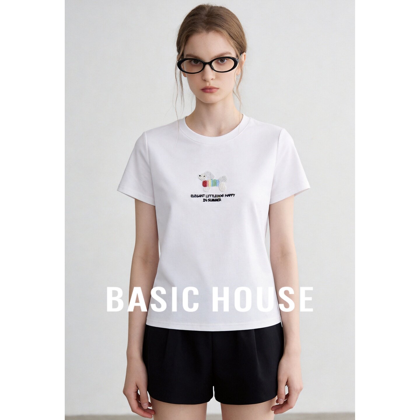 Basic House/百家好白色简约圆领短袖T恤女夏季卡通印花棉质上衣