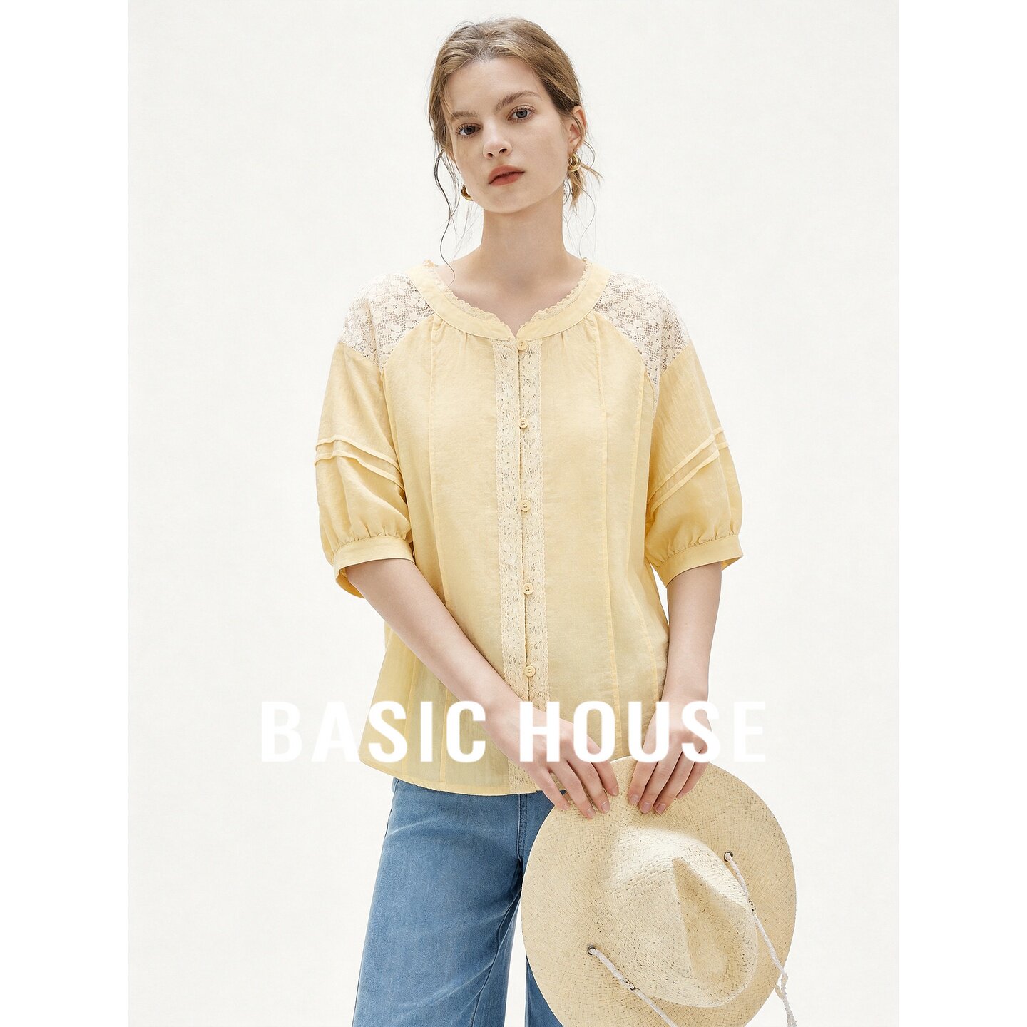 Basic House/百家好温柔韩系风黄色泡泡袖衬衫女蕾丝拼接透气上衣