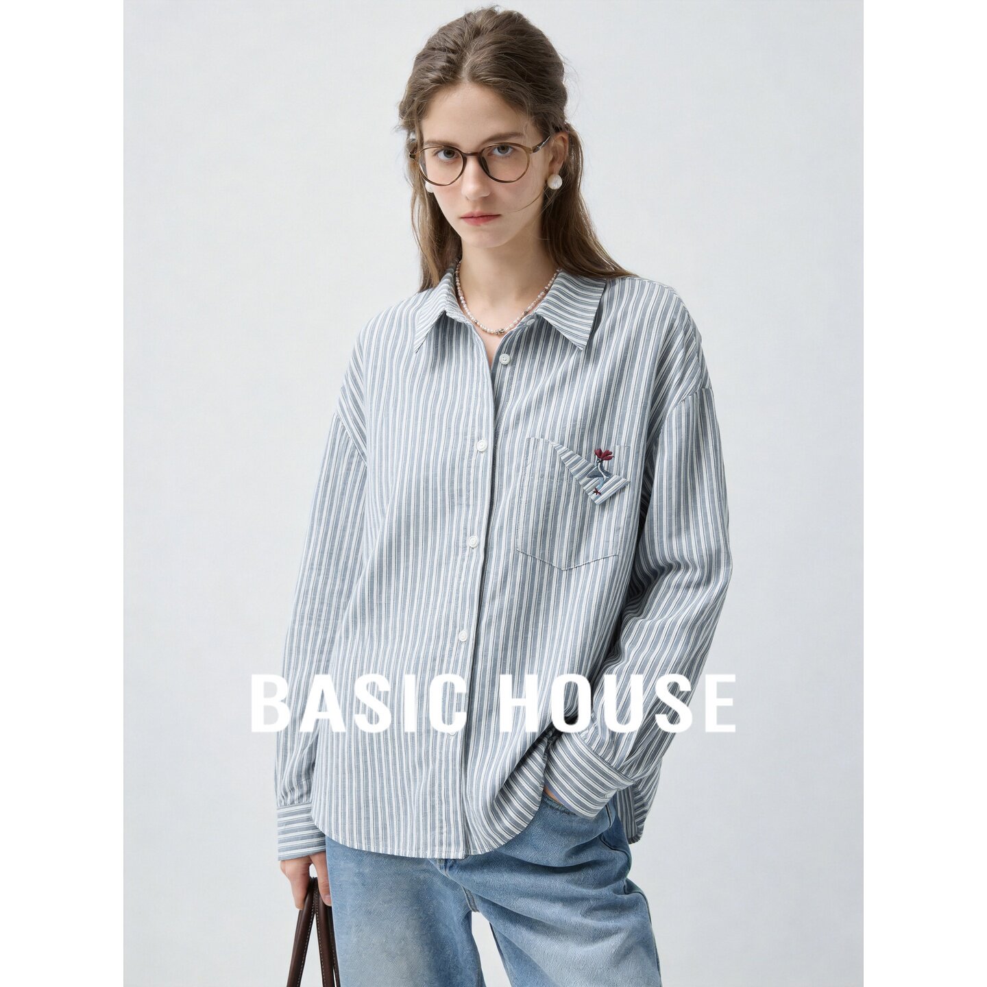 Basic House/百家好简约百搭条纹衬衫女长袖翻领刺绣上衣秋季穿搭