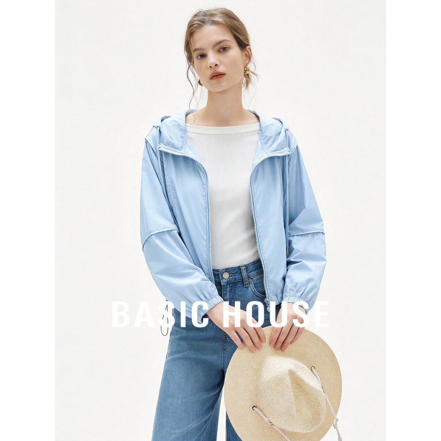 Basic House/百家好休闲风连帽短外套轻量防晒服蓝色拉链开衫外套