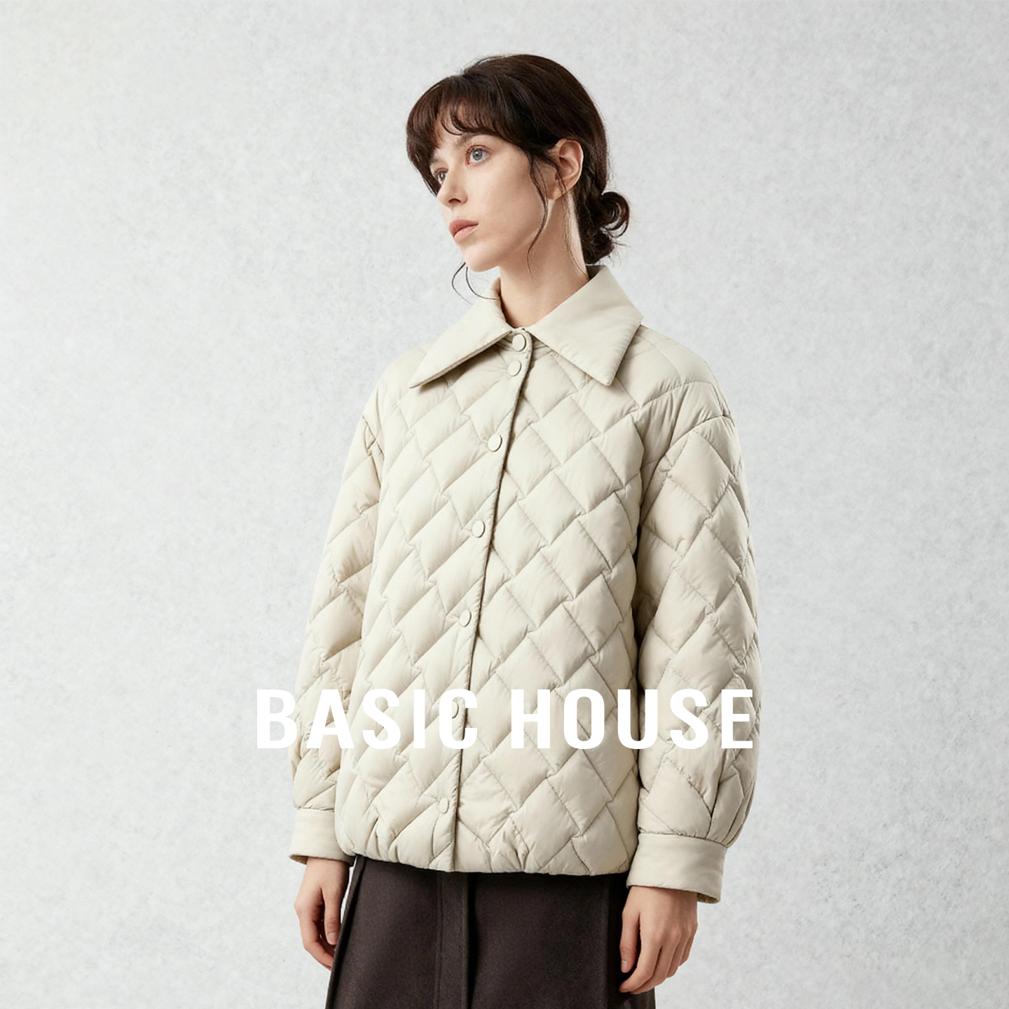 Basic House/百家好25菱格纹轻便短款羽绒服女秋冬白鸭绒保暖外套